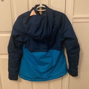 Patagonia Snowbelle jacket, size XXL(16-18), pink interior, exterior blue